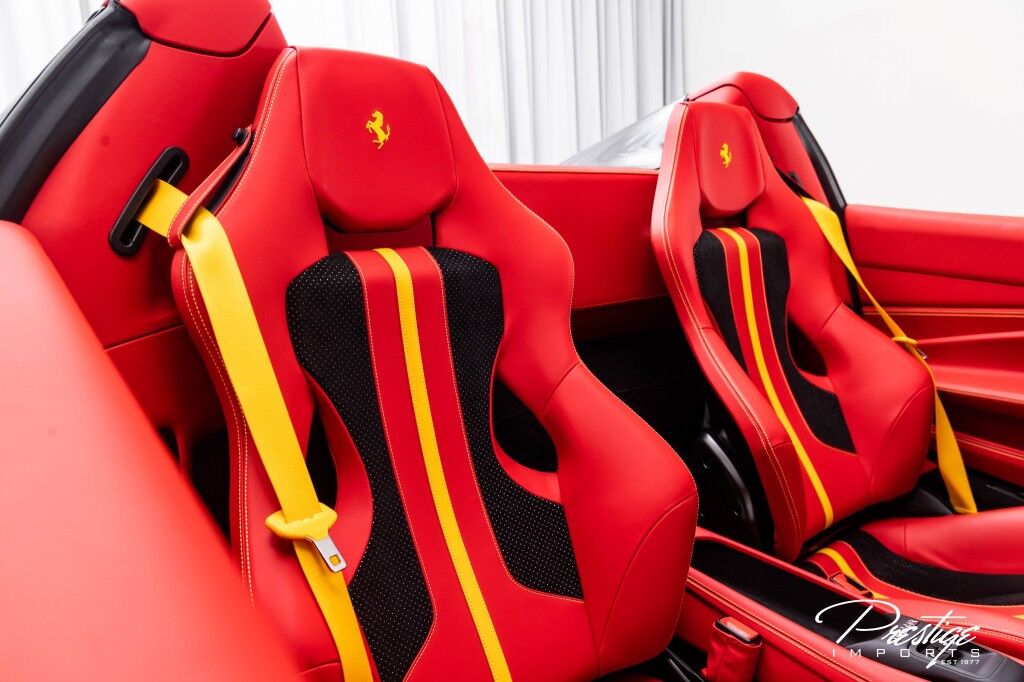 2021 Ferrari F8 Spider, 6/20