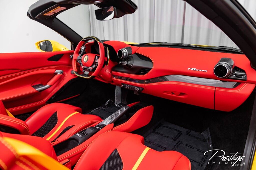 2021 Ferrari F8 Spider, 10/20