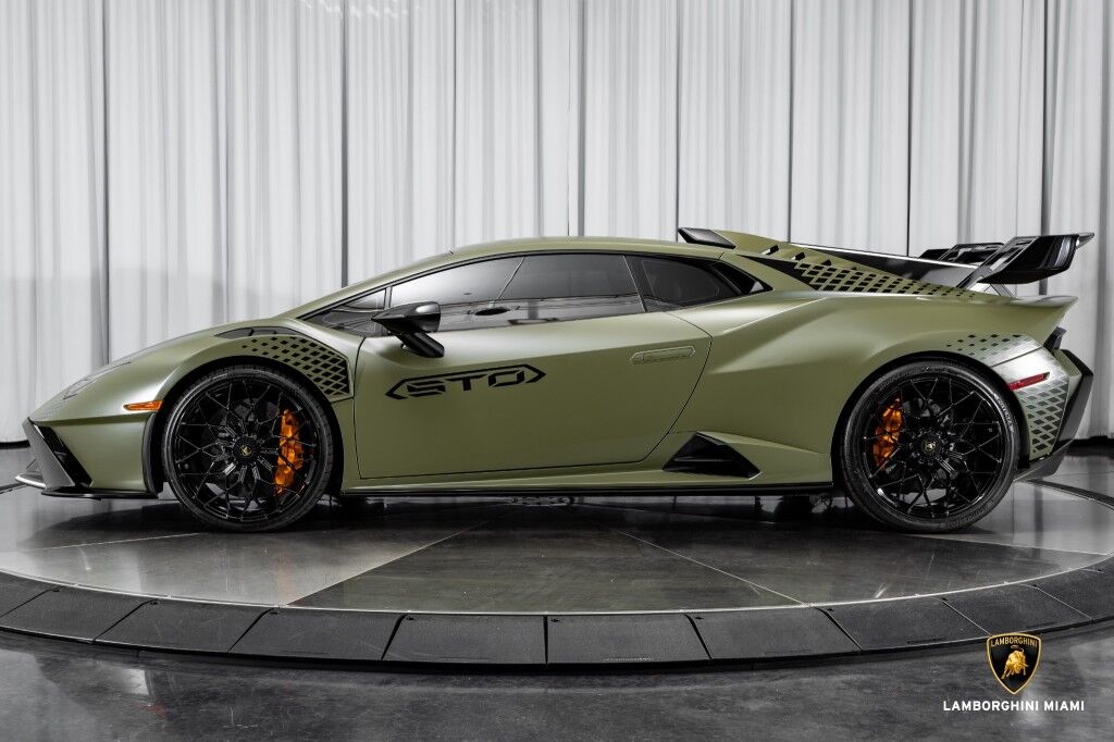 2022 Lamborghini Huracan STO, 18/20