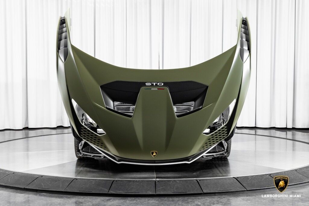 2022 Lamborghini Huracan STO, 20/20