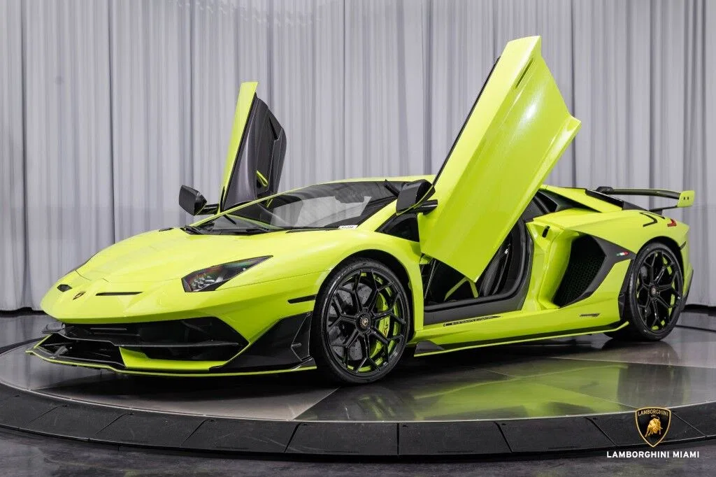 2019 Lamborghini Aventador SVJ