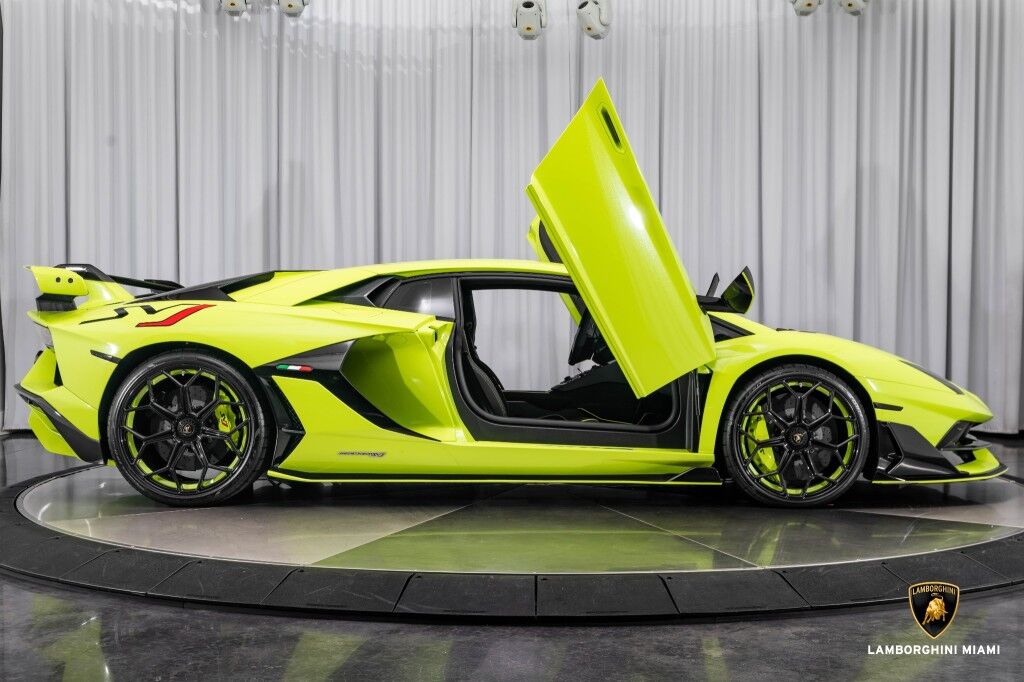 2019 Lamborghini Aventador SVJ, 2/40