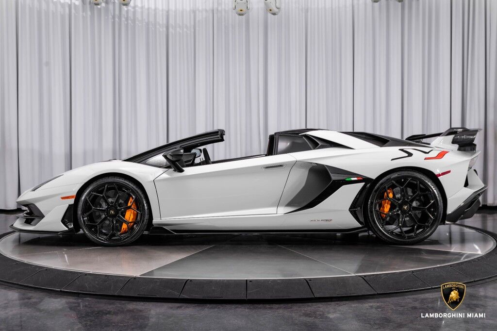 2021 Lamborghini Aventador SVJ, 14/20