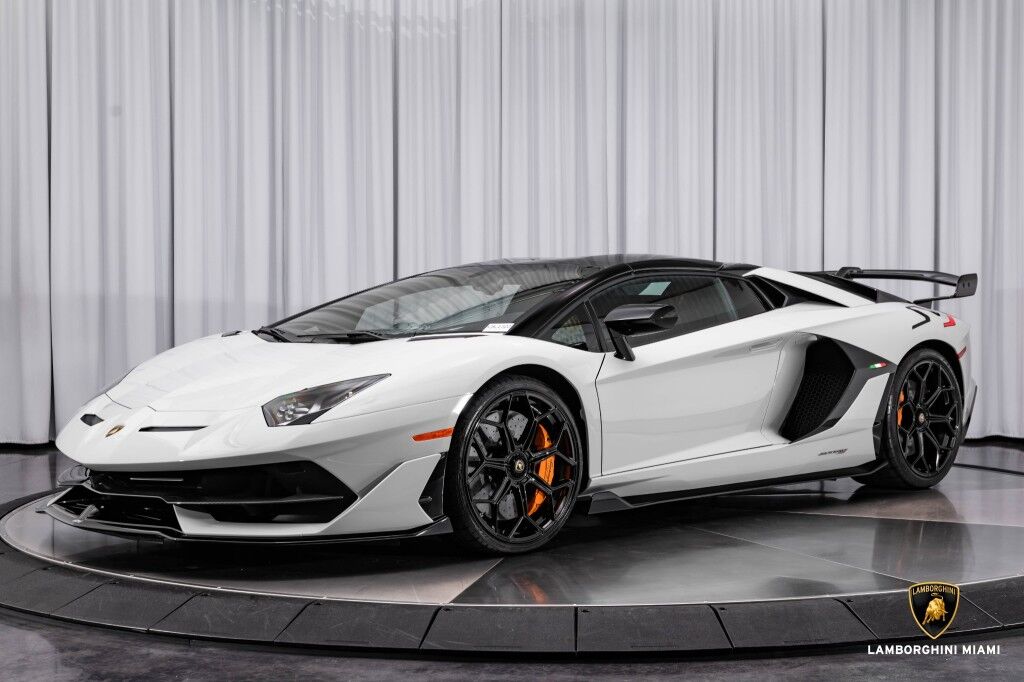 2021 Lamborghini Aventador SVJ, 19/20