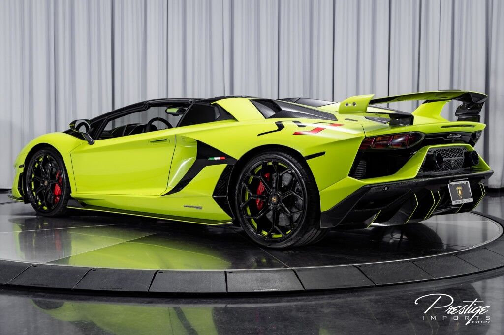2020 Lamborghini Aventador Roadster SVJ, 11/20