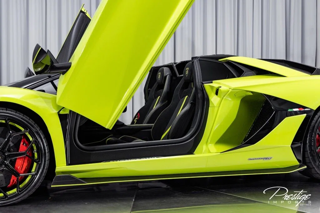 2020 Lamborghini Aventador Roadster SVJ for sale, exterior