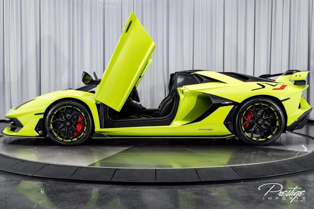 2020 Lamborghini Aventador Roadster SVJ for sale, exterior