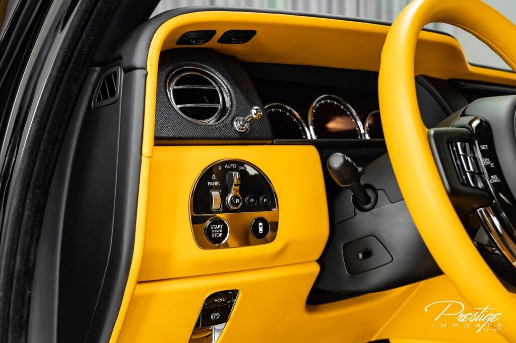 2021 Rolls-Royce Cullinan, 6/18