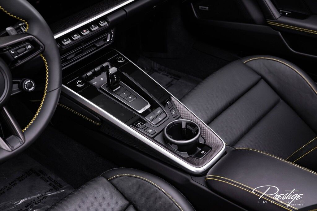 2022 Porsche 911 Turbo S Cabriolet, 8/20