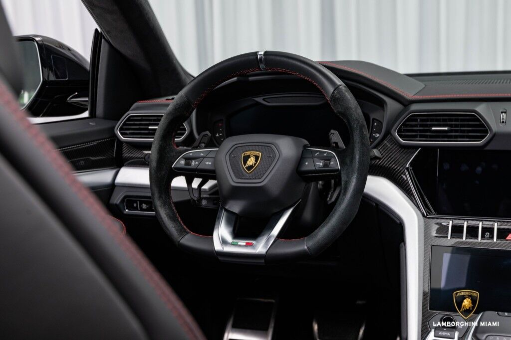 2021 Lamborghini Urus, 3/20
