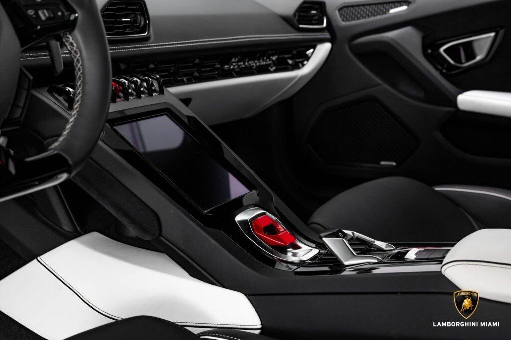2022 Lamborghini HURACAN, 7/19