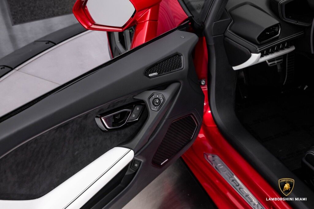 2022 Lamborghini HURACAN, 11/19