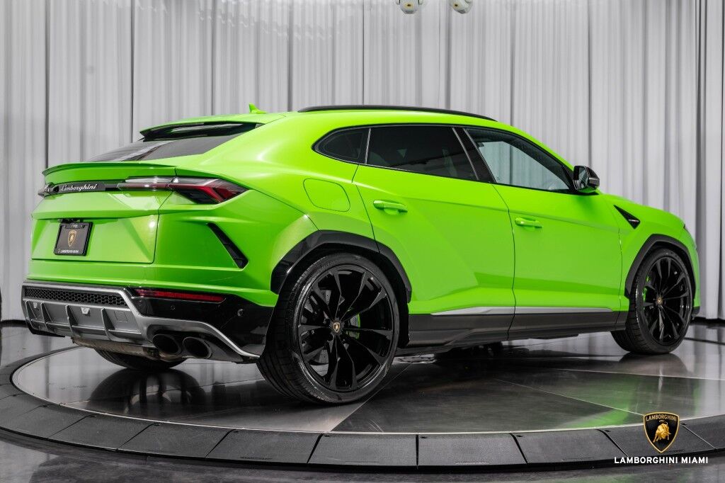 2021 Lamborghini Urus, 2/15
