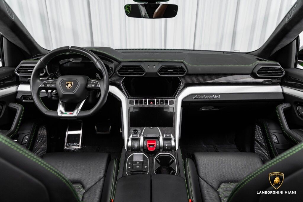 2021 Lamborghini Urus, 3/15