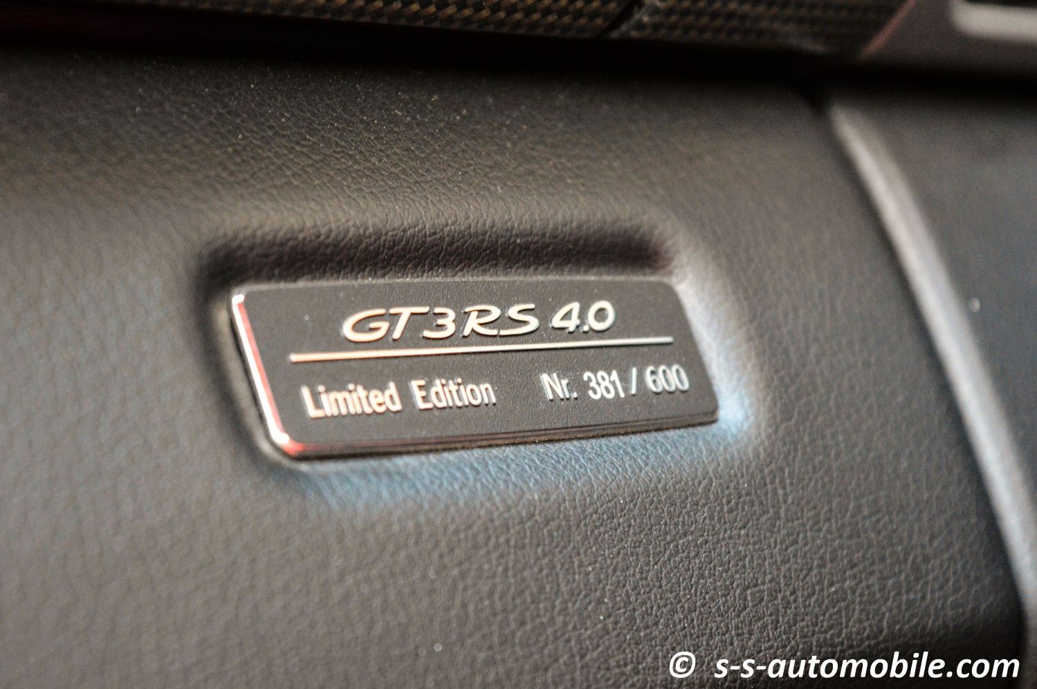 2011 Porsche 997 GT3 RS 4.0 Clubsport, 2/19