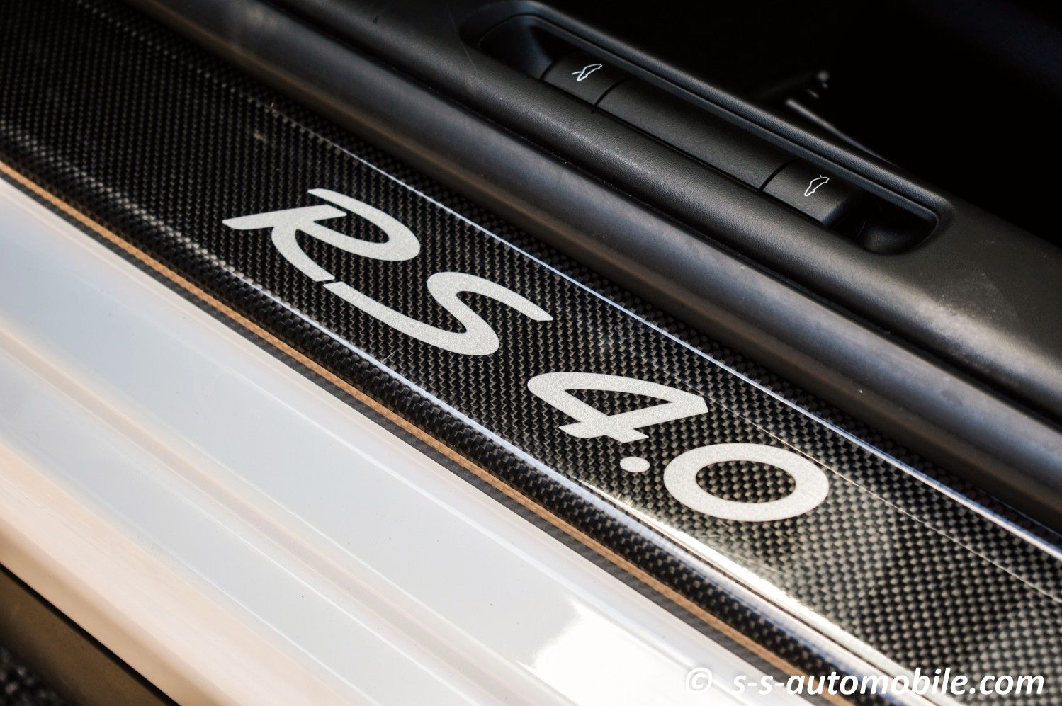 2011 Porsche 997 GT3 RS 4.0 Clubsport, 10/19