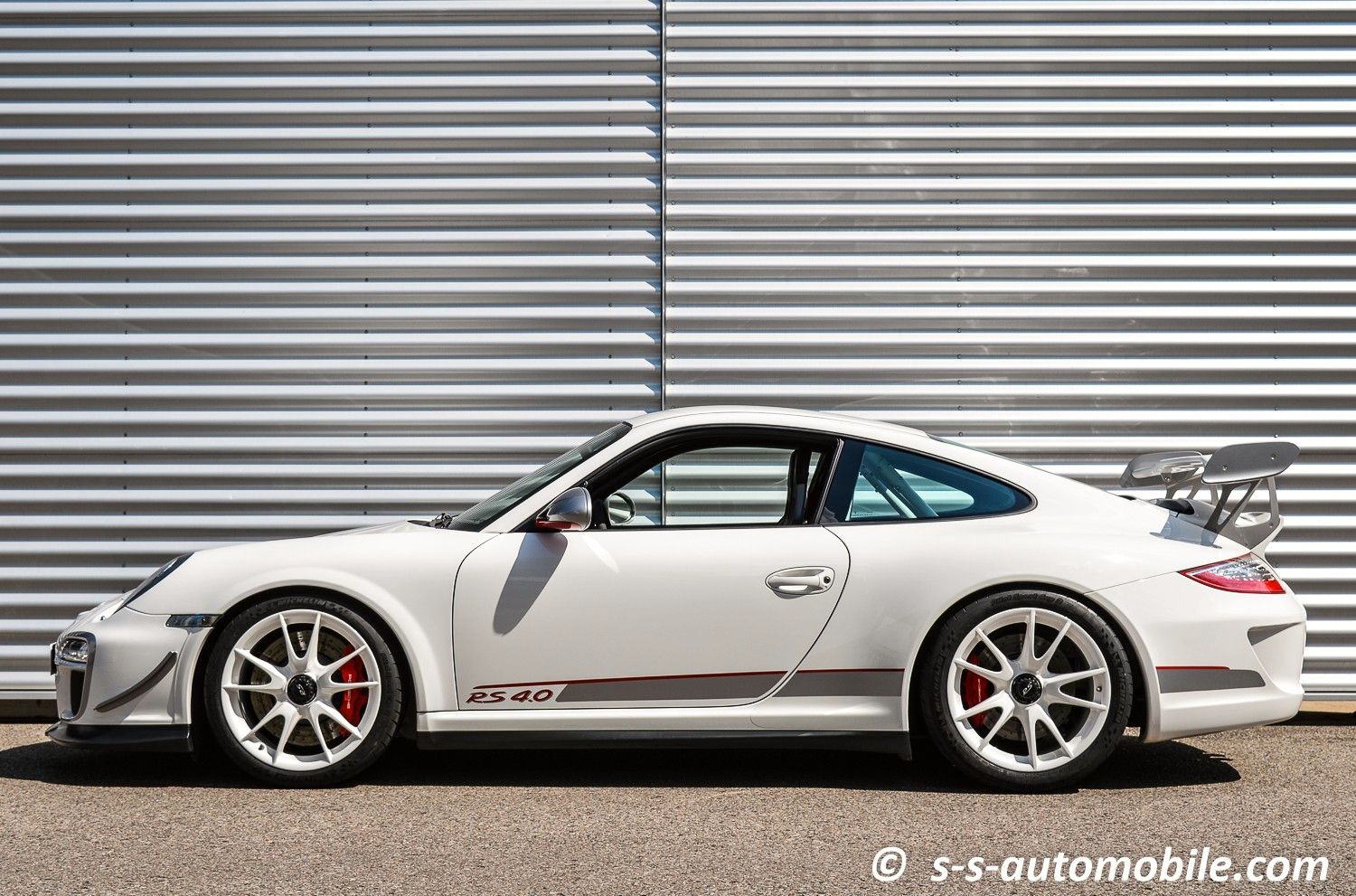 2011 Porsche 997 GT3 RS 4.0 Clubsport, 17/19