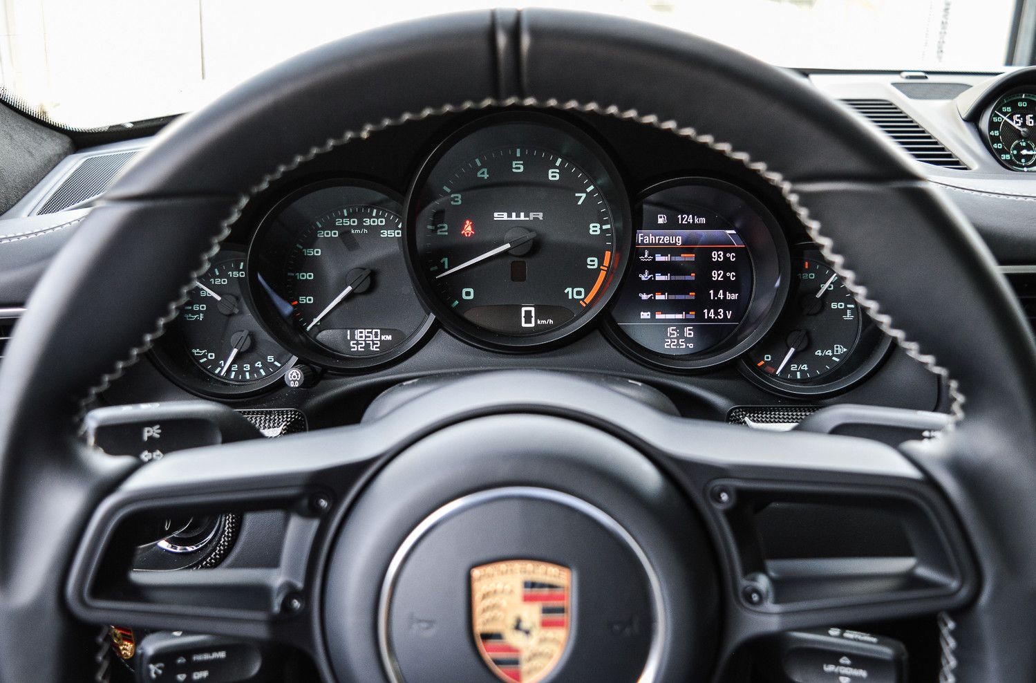 2016 Porsche 911 R, 10/20