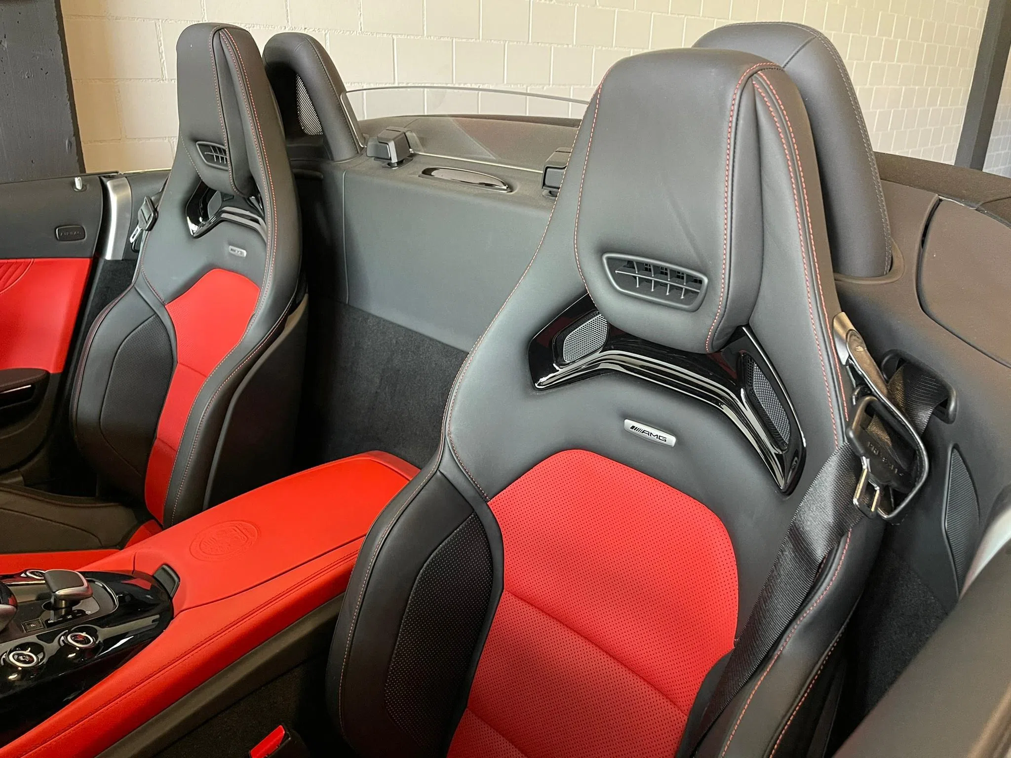 2017 MERCEDES-BENZ AMG GT C Roadster interior, seats