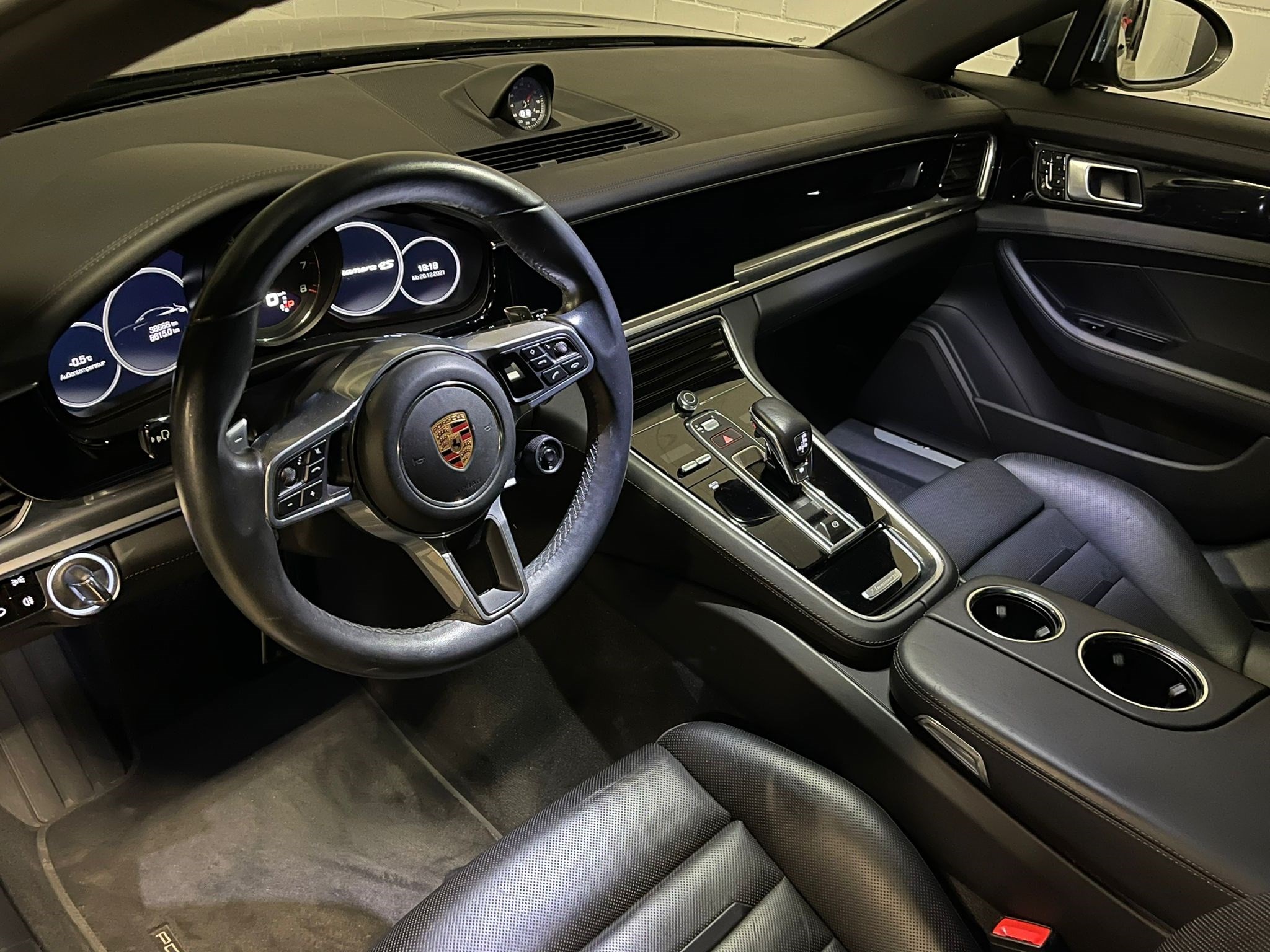 2018 PORSCHE Panamera 4S Sport Turismo, 4/7