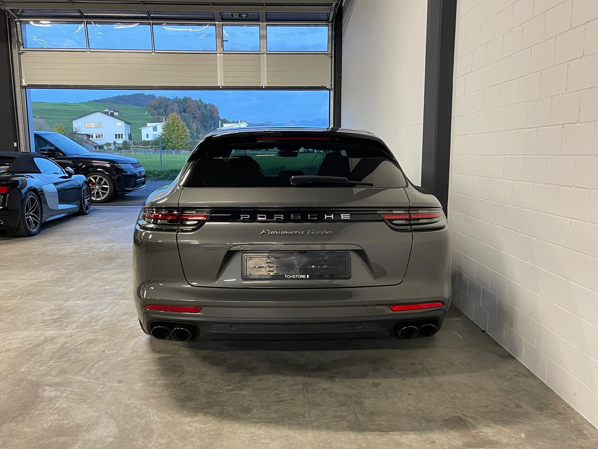 2018 PORSCHE Panamera Turbo Sport Turismo, 2/7