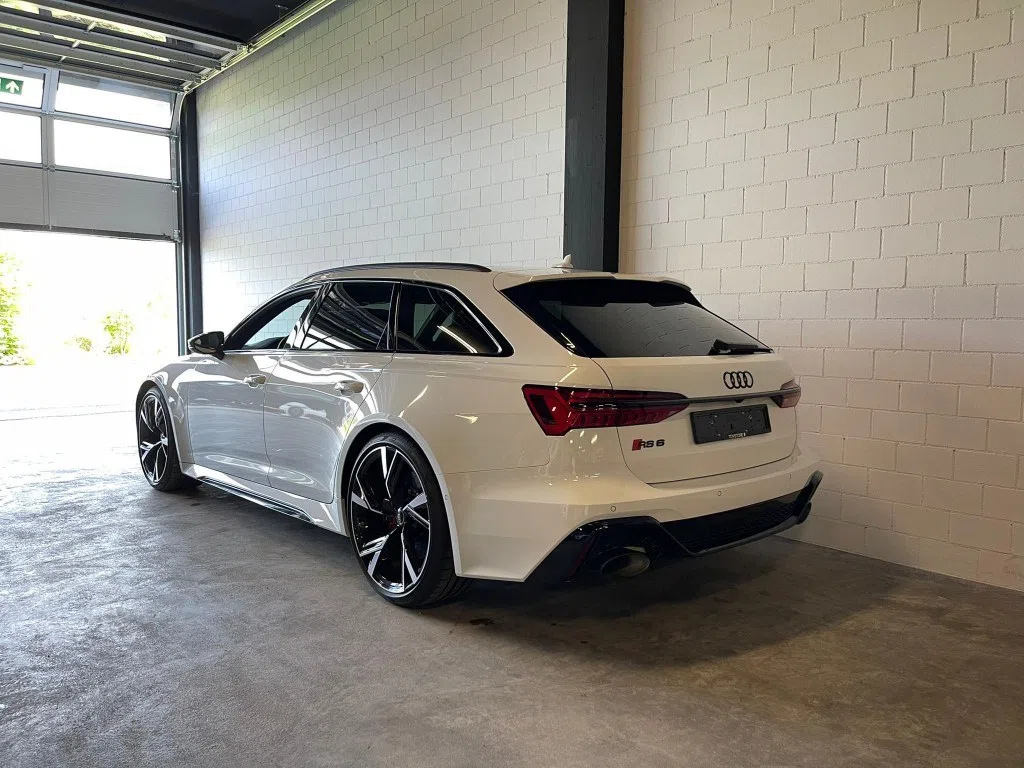 2020 AUDI RS6 Avant 4.0 TFSI V8 quattro