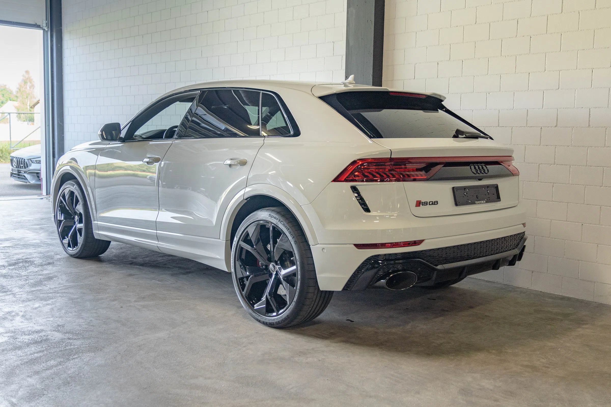 2022 AUDI RSQ8 quattro tiptronic
