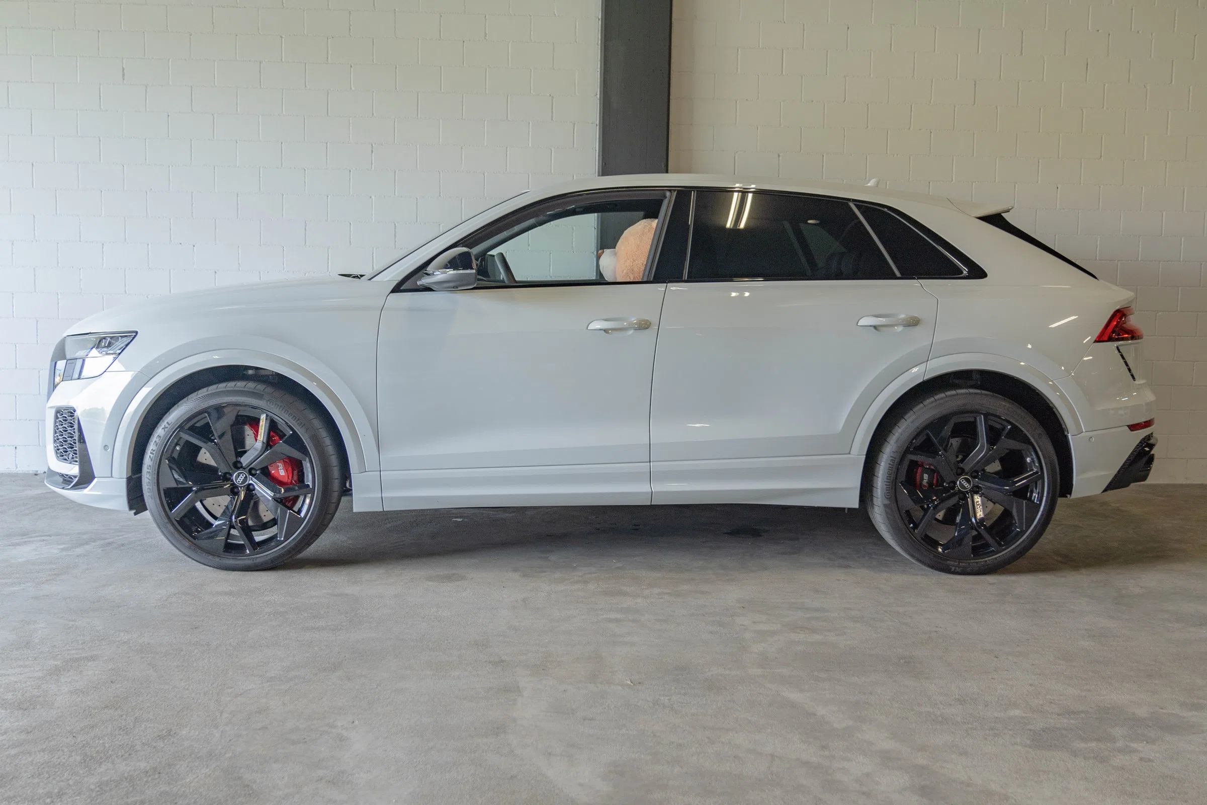 2022 AUDI RSQ8 quattro tiptronic, exterior