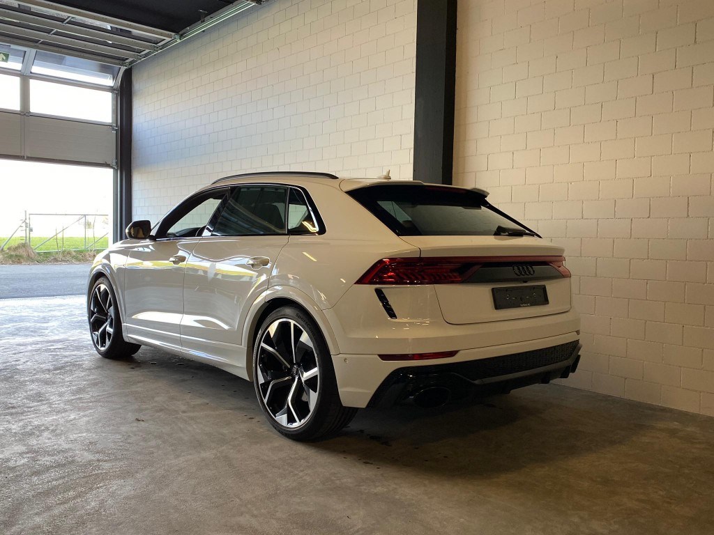 2020 AUDI RSQ8 quattro tiptronic