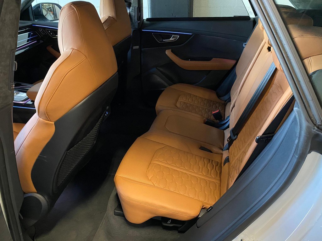 2020 AUDI RSQ8 quattro tiptronic, 5/10