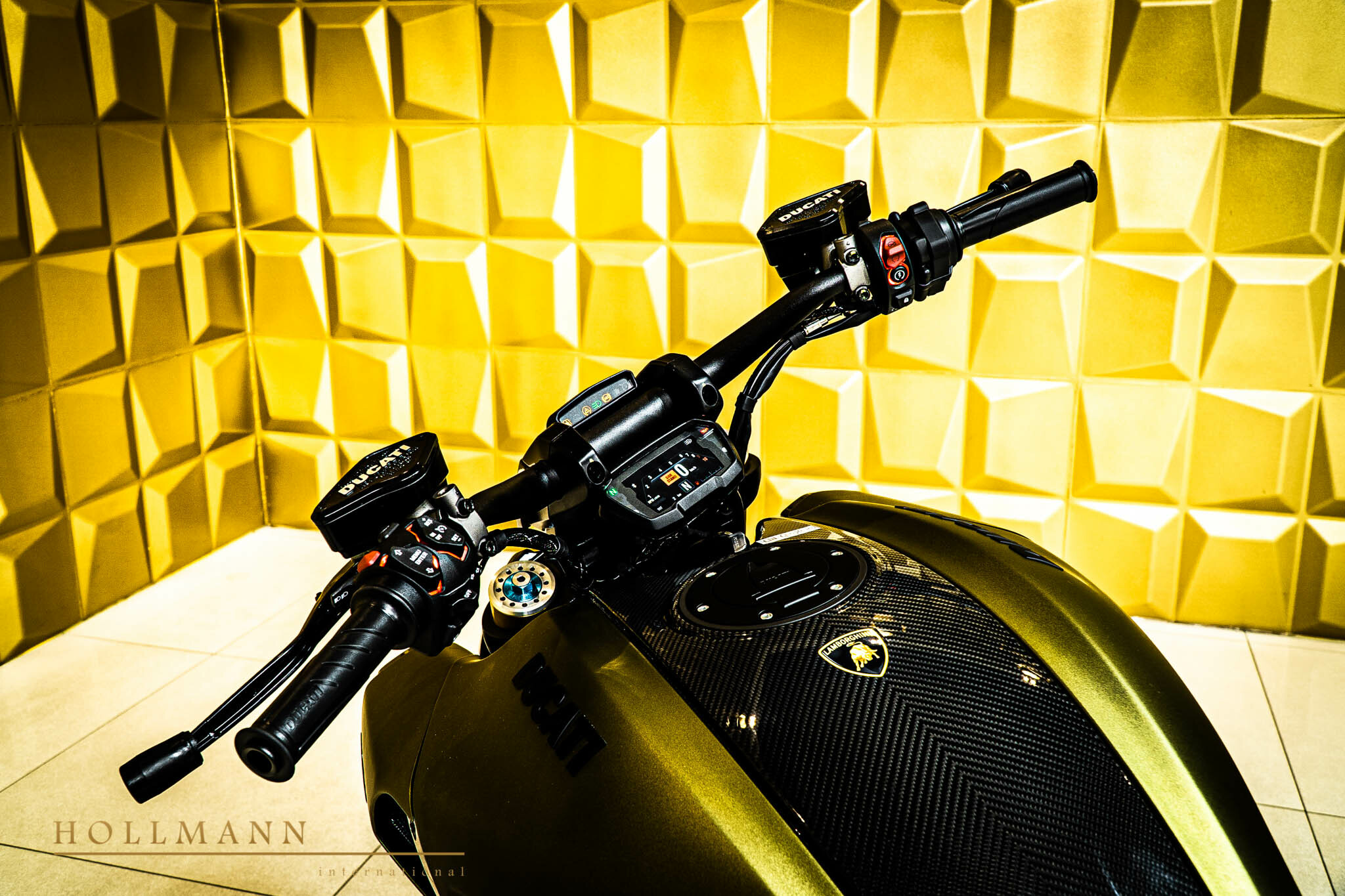 2022 Ducati Diavel 1260 Lamborghini, 5/22
