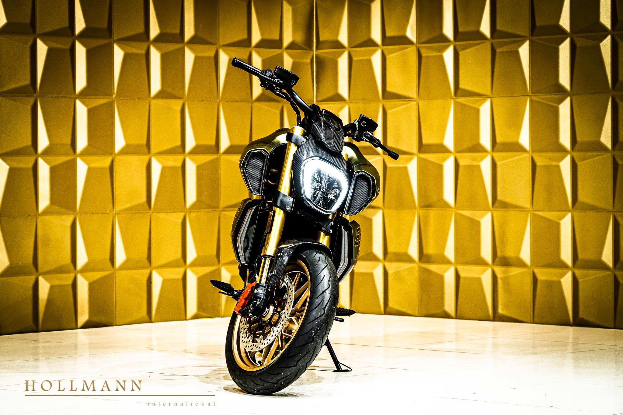 2022 Ducati Diavel 1260 Lamborghini, 19/22