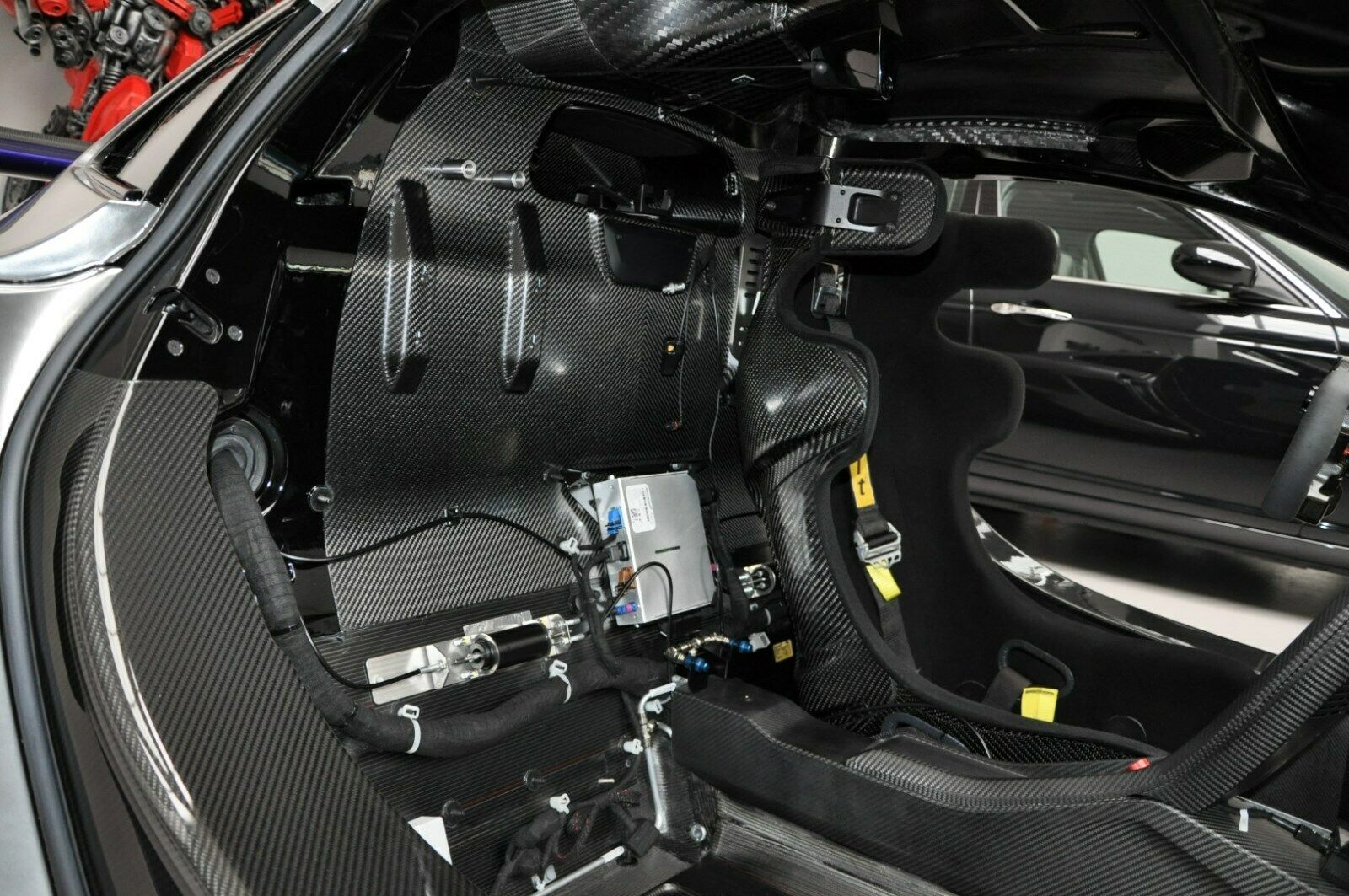 2016 McLaren P1 GTR MSO, 10/15