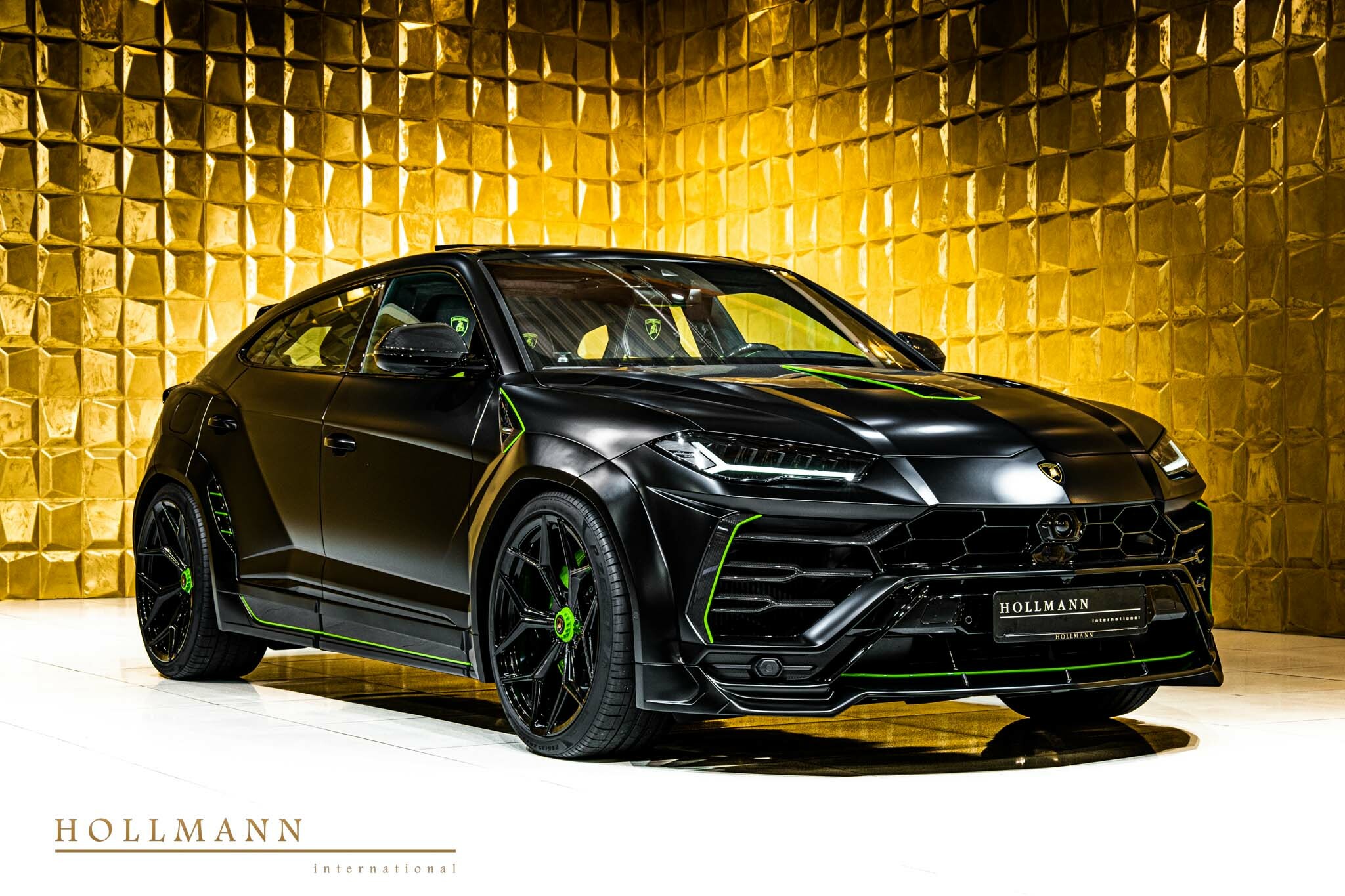 2022 Lamborghini Urus by NOVITEC