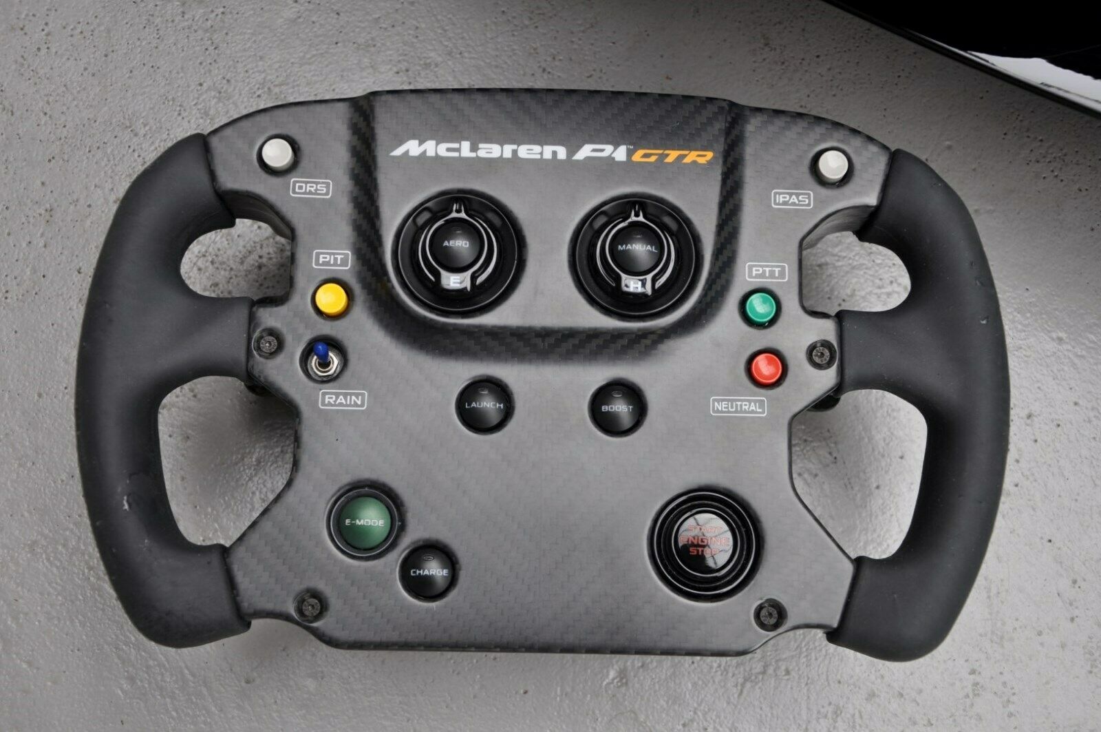 2016 McLaren P1 GTR MSO, 14/15