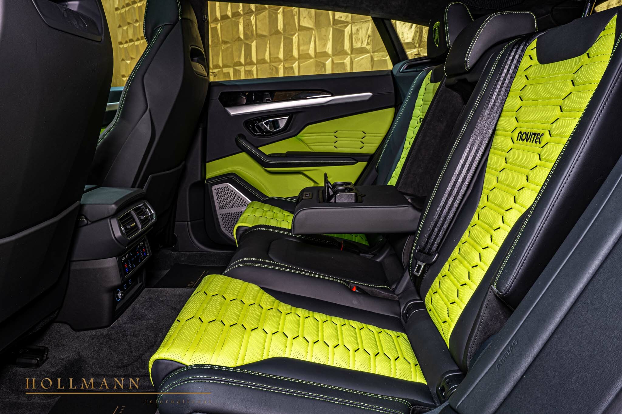 2022 Lamborghini Urus by NOVITEC, 4/20