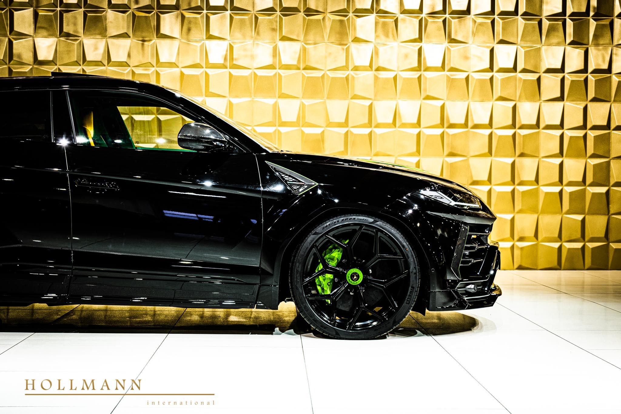 2022 Lamborghini Urus by NOVITEC, 16/21
