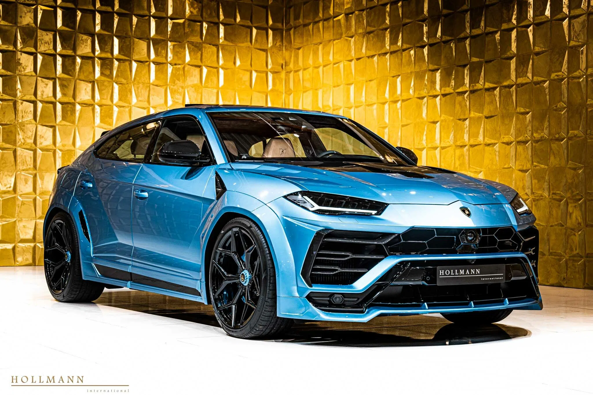 2022 Lamborghini Urus by NOVITEC