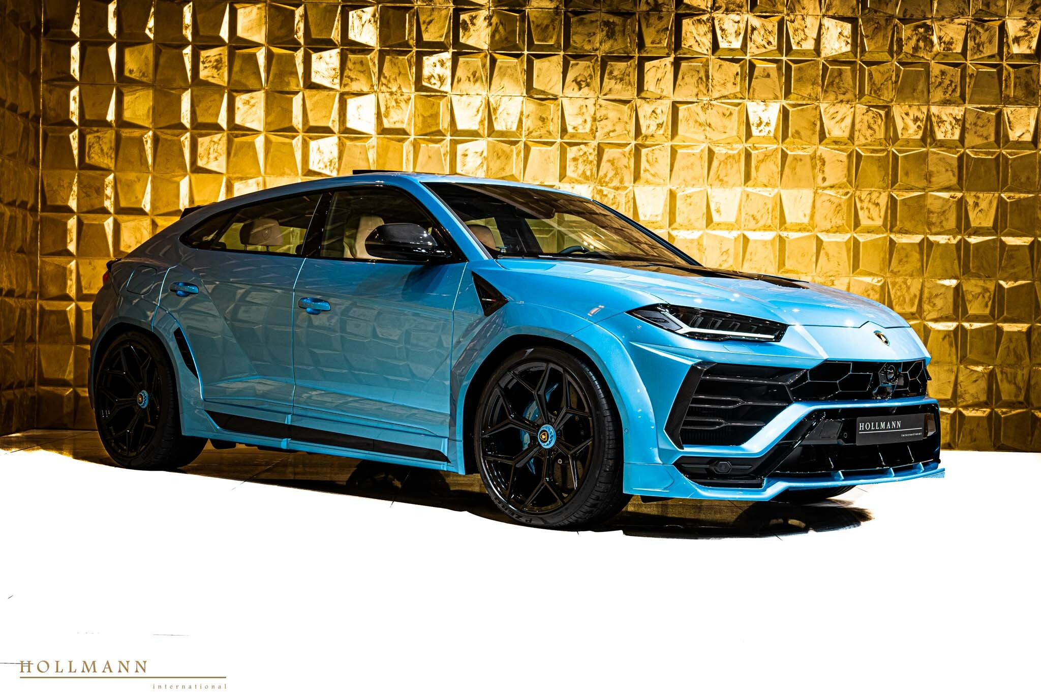 2022 Lamborghini Urus by NOVITEC, 19/20
