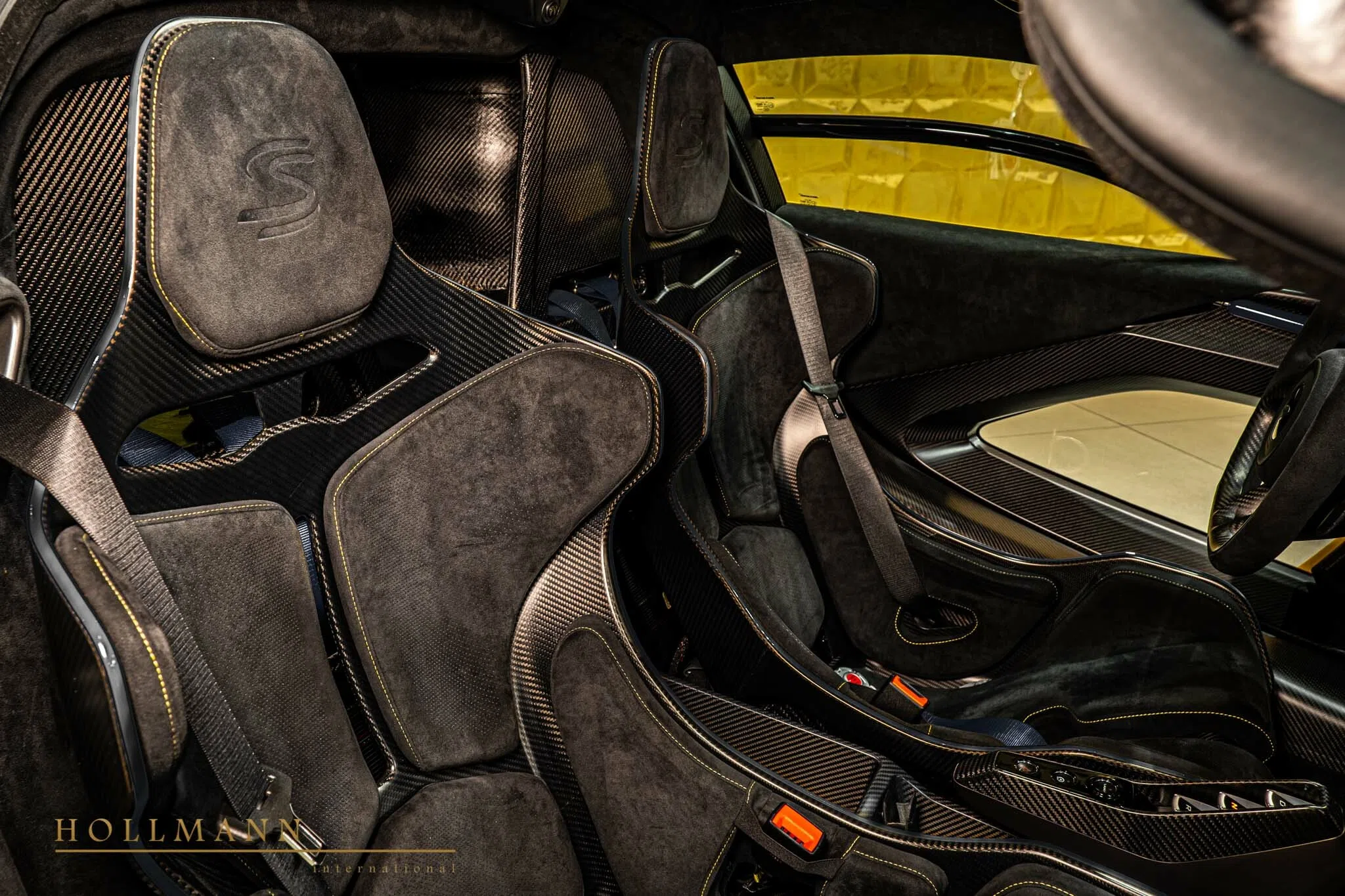 2018 McLaren Senna interior, seats