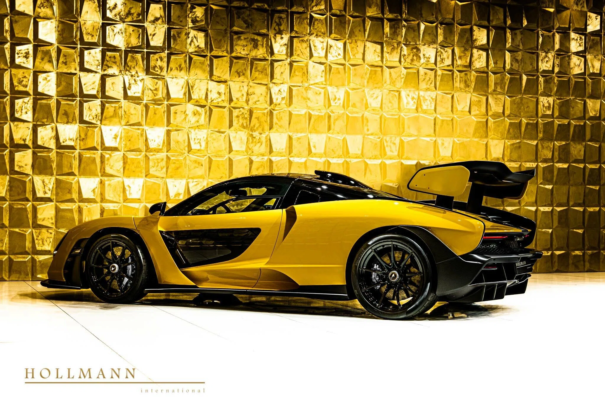 2018 McLaren Senna for sale, exterior