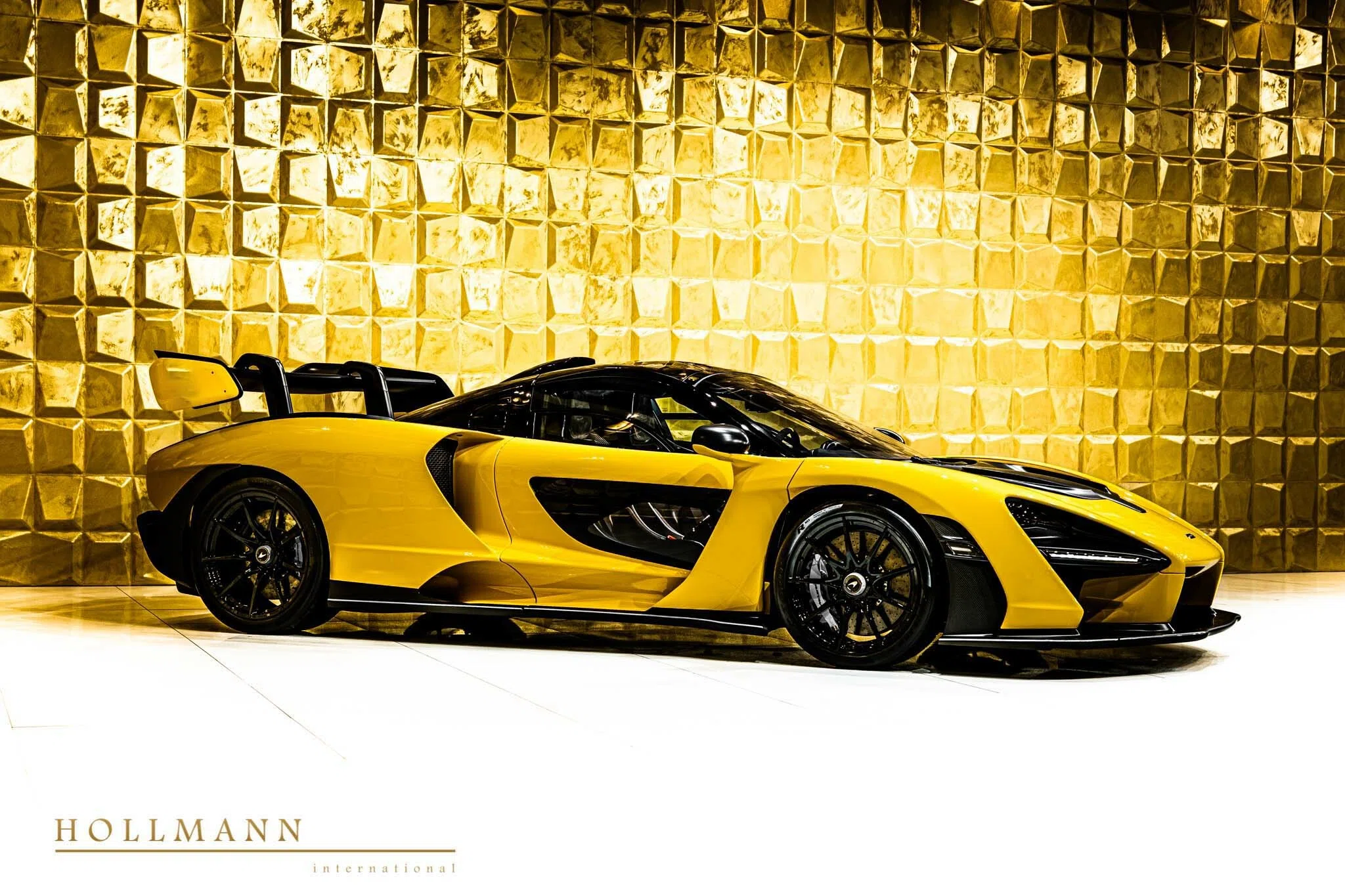 2018 McLaren Senna for sale, exterior