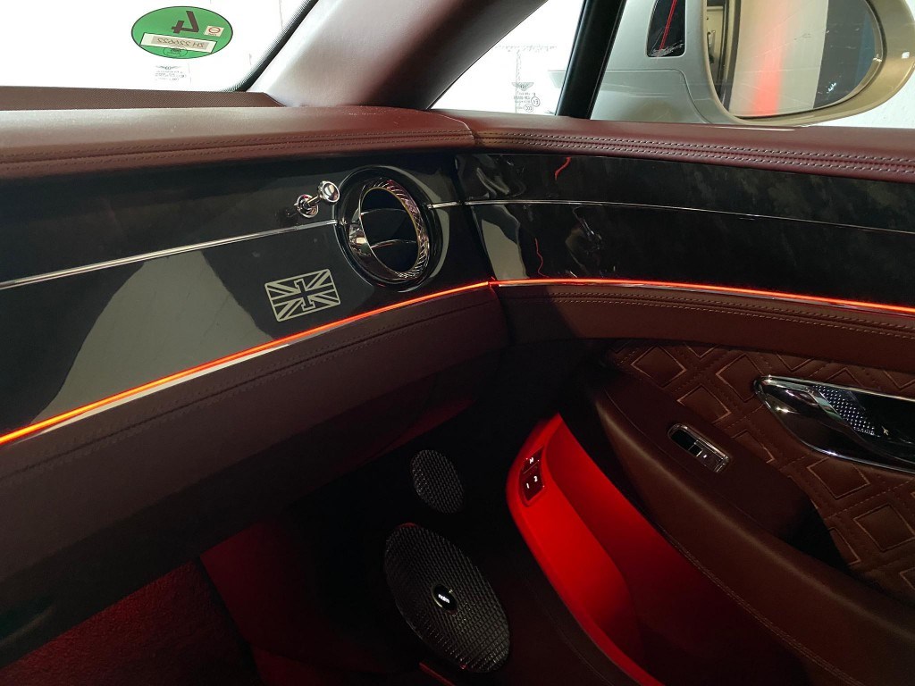 2018 BENTLEY Continental GT 6.0 W12 First Edition, 4/8