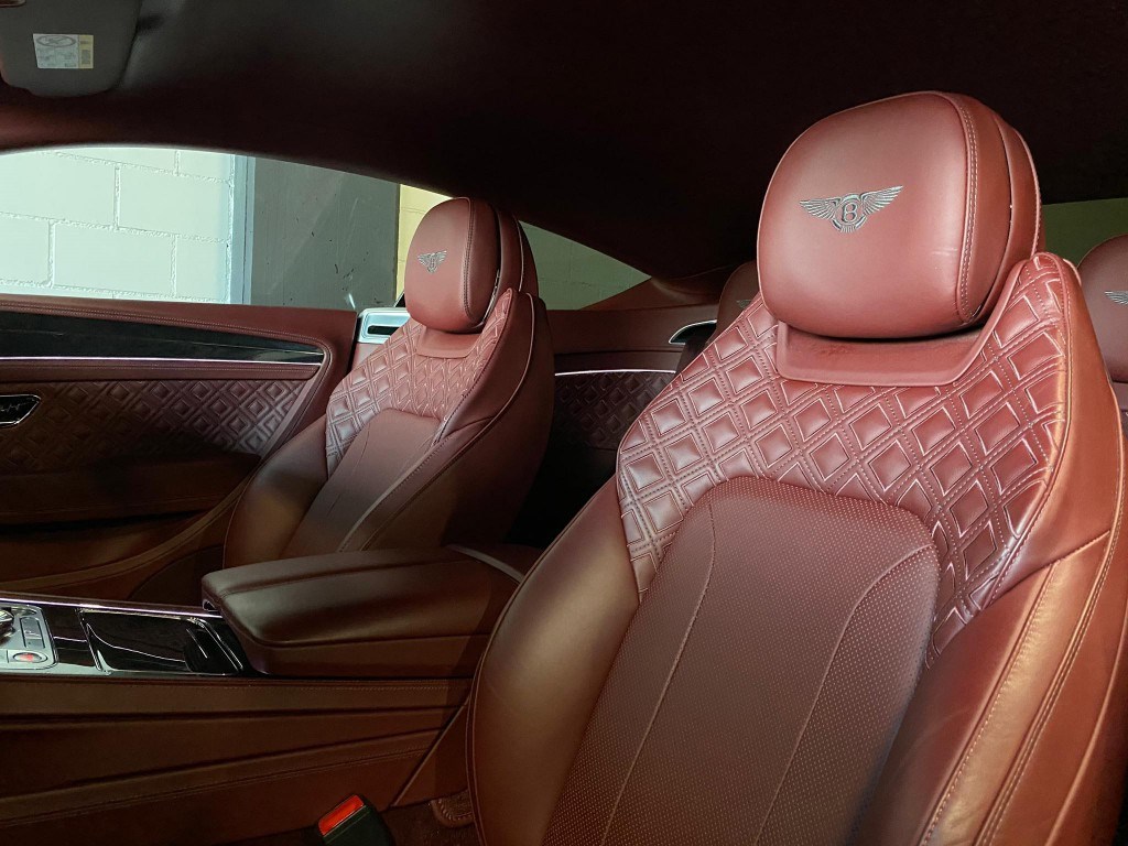 2018 BENTLEY Continental GT 6.0 W12 First Edition, 6/8