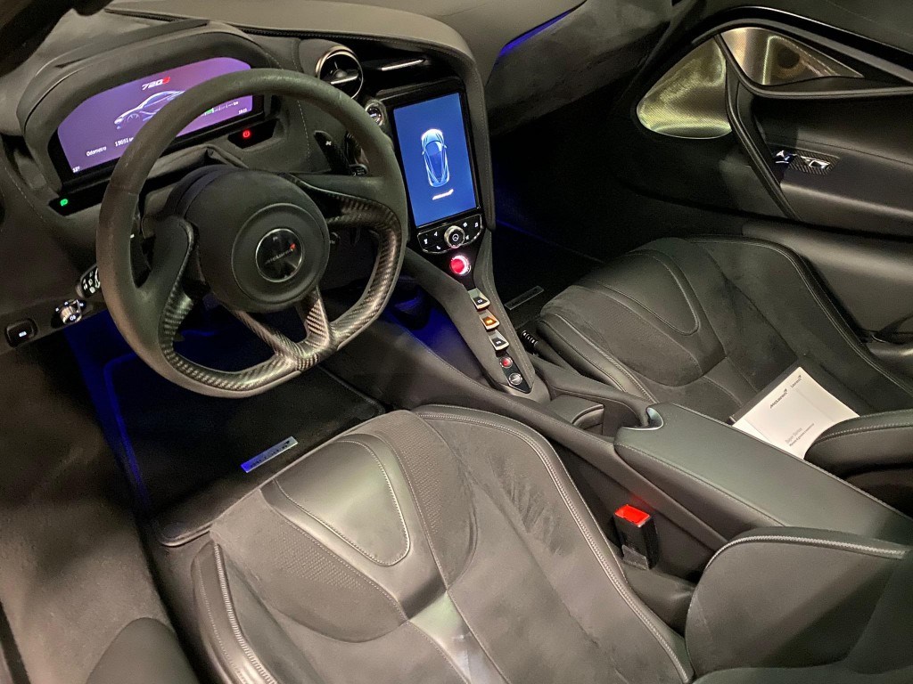 2018 McLAREN 720S Coupé Performance, 3/11