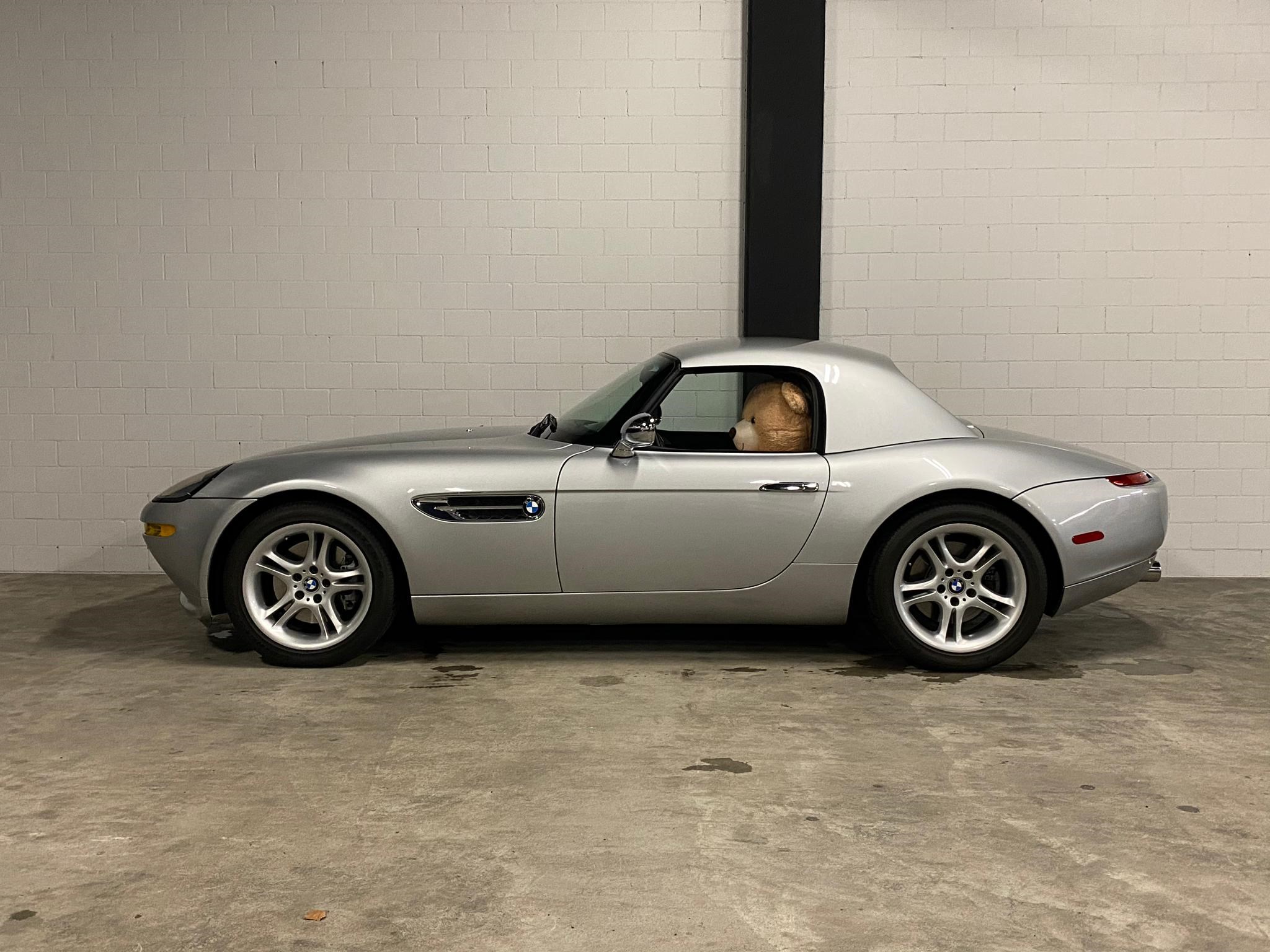 2001 BMW Z8 Roadster, 6/8