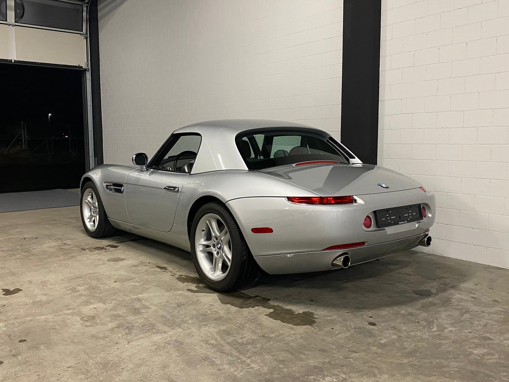 2001 BMW Z8 Roadster, 8/8