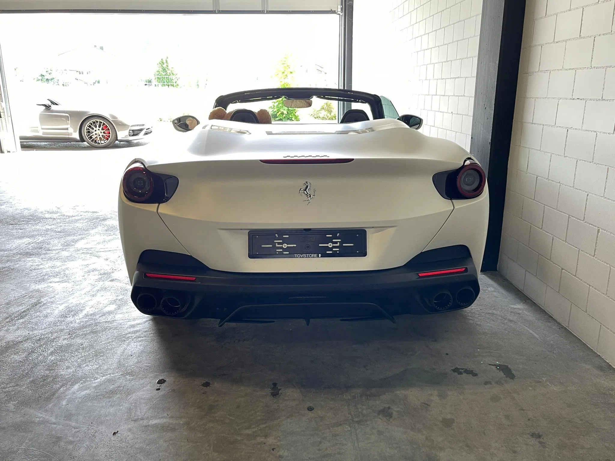 2019 FERRARI Portofino, exterior