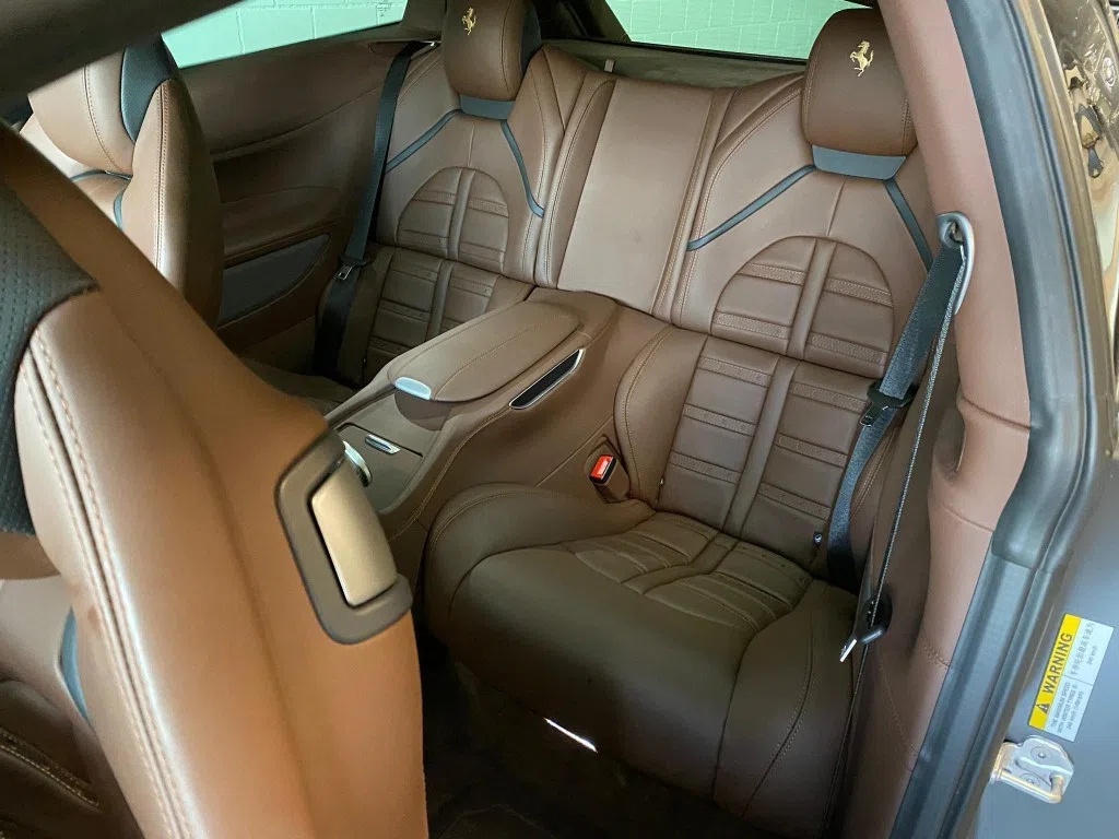 2017 FERRARI GTC4 Lusso interior, seats