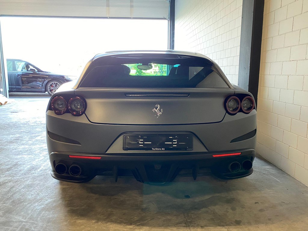 2017 FERRARI GTC4 Lusso, 11/12